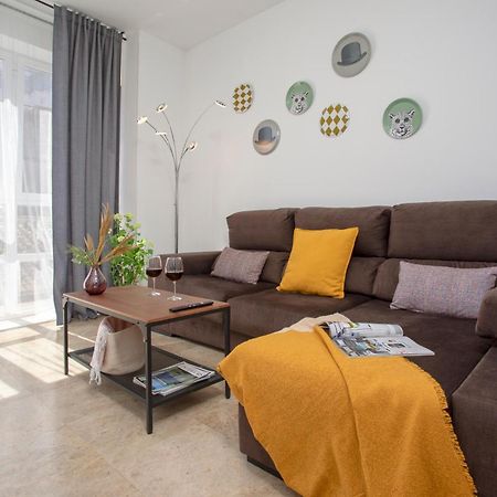 Precioso Apartamento En Pleno Centro By Rent Me Málaga Kültér fotó