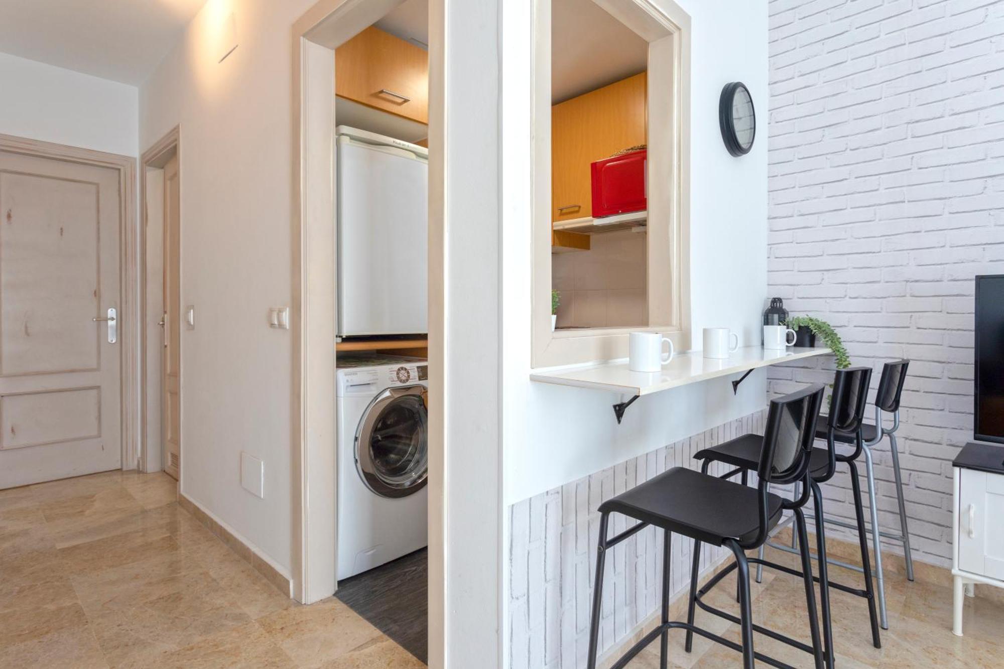 Precioso Apartamento En Pleno Centro By Rent Me Málaga Kültér fotó